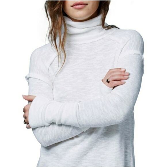 Free People Women's White Split Back Turtleneck Long Sleeves Top Size Large - Picture 2 of 6